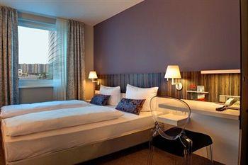 Acomhotel Nuernberg Esterno foto